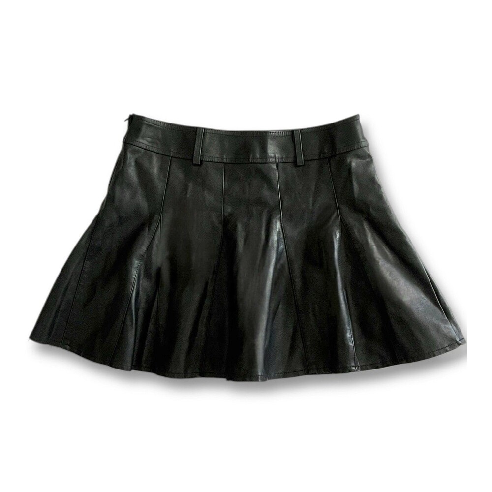 Black Faux Leather Short Pleated Skirt Built-in Shorts ChouYatou Size M